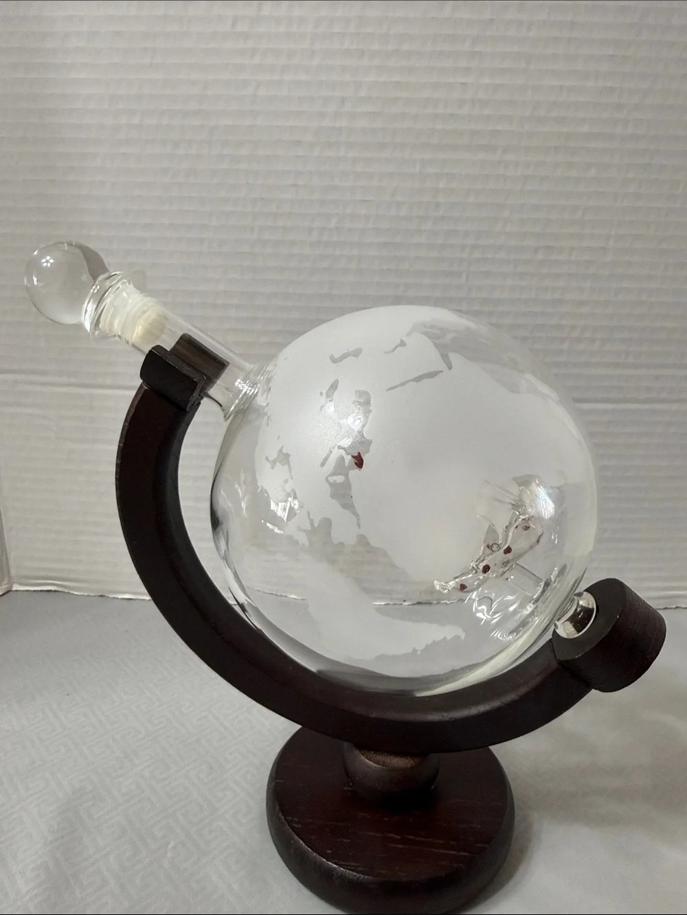 BarMe Etched Class World Globe Liquor Decanter Wood Stand & Glass Ship Inside